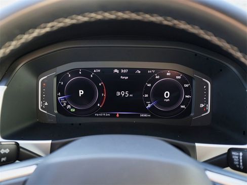 Certified 2022 Volkswagen Atlas SE image 22