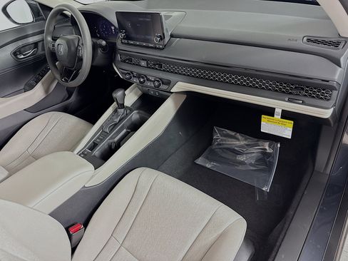 New 2025 Honda Accord LX image 33