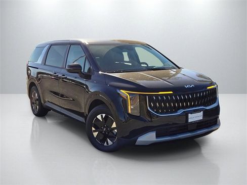 New 2026 Kia Carnival LXS image 1