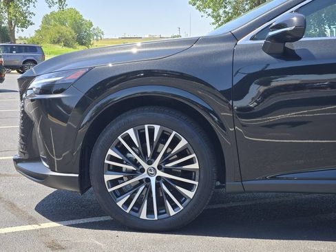 Certified 2025 Lexus RX 350 Premium Plus w/ Accessory Package (Z1) FWD image 8