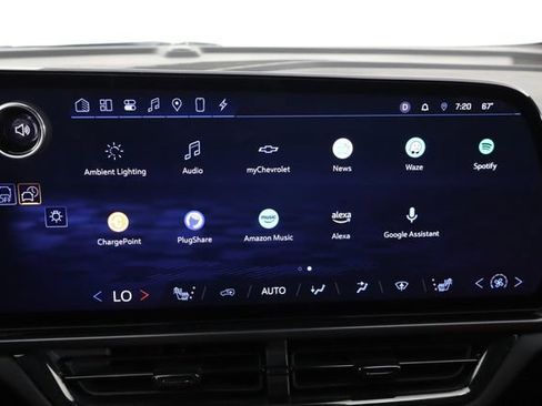 Used 2024 Chevrolet Equinox EV RS w/ LPO, All-Weather Mat Package image 31