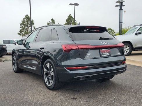 Used 2022 Audi e-tron Premium w/ Convenience Plus Package AWD/4WD image 6