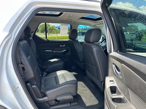 Used 2021 Chevrolet Traverse Premier w/ Redline Edition AWD/4WD image 24