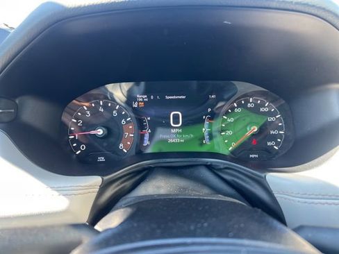 Used 2025 Jeep Compass Limited image 42