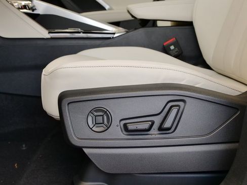 New 2025 Audi Q5 Premium image 11