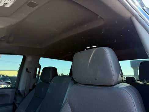 Used 2020 Chevrolet Silverado 1500 LT image 24