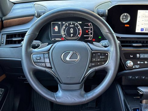 Certified 2025 Lexus ES 350 w/ Premium Package FWD image 16