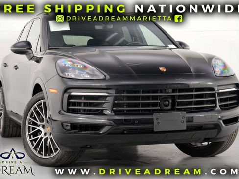 Used 2023 Porsche Cayenne S Platinum AWD/4WD image 2