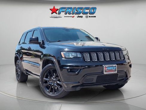 Used 2021 Jeep Grand Cherokee Laredo X AWD/4WD image 1