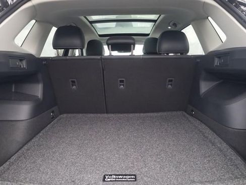 New 2026 Volkswagen Tiguan SE image 22