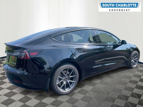 Used 2022 Tesla Model 3 Long Range AWD/4WD image 4