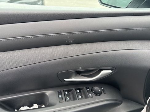 Certified 2025 Hyundai Tucson SEL image 10