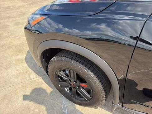 New 2026 Nissan Rogue SV AWD/4WD image 7
