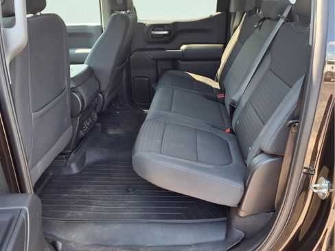 Used 2019 Chevrolet Silverado 1500 LT w/ Texas Edition AWD/4WD image 18