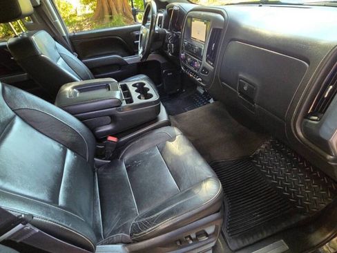 Used 2016 Chevrolet Silverado 2500 LTZ w/ Duramax Plus Package image 14
