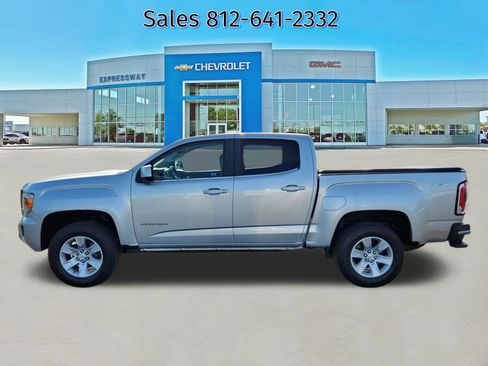 Used 2015 GMC Canyon SLE AWD/4WD image 4