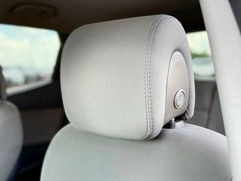 Used 2018 Hyundai Santa Fe Sport FWD image 7