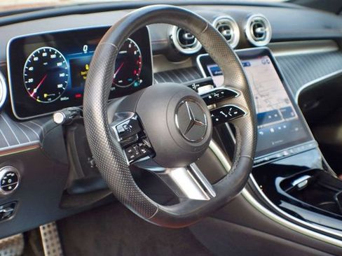 Used 2023 Mercedes-Benz C 300 Sedan image 17