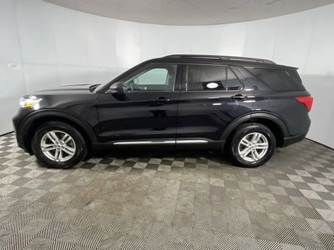 Used 2023 Ford Explorer XLT w/ Equipment Group 202A image 2