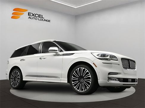 Used 2020 Lincoln Aviator Black Label w/ Dynamic Handling Package image 50