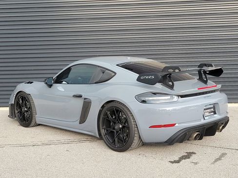Certified 2024 Porsche 718 Cayman GT4 RS RWD image 3