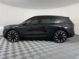 Used 2024 Lincoln Nautilus Reserve w/ Jet Appearance Package (87T) image 2