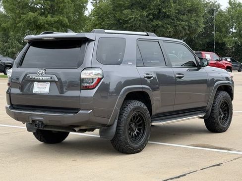 Used 2019 Toyota 4Runner SR5 RWD image 4