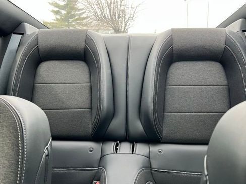 Used 2025 Ford Mustang Coupe image 22