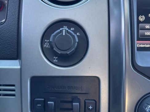 Used 2014 Ford F150 FX4 w/ Equipment Group 402A Luxury image 19