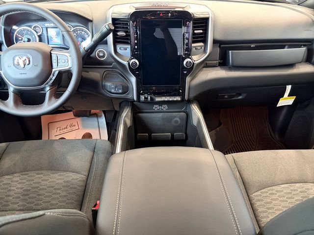 New 2026 RAM 2500 Big Horn AWD/4WD image 20