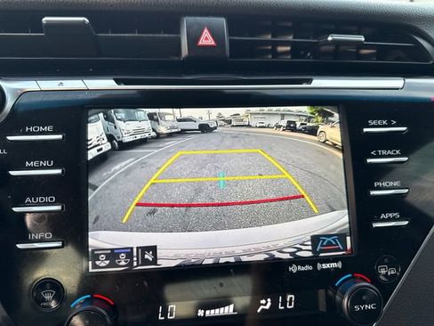 Used 2018 Toyota Camry SE w/ Audio Package FWD image 23