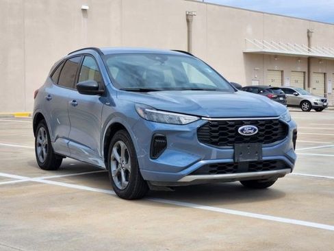 Used 2024 Ford Escape ST-Line w/ Equipment Group 301A FWD image 3