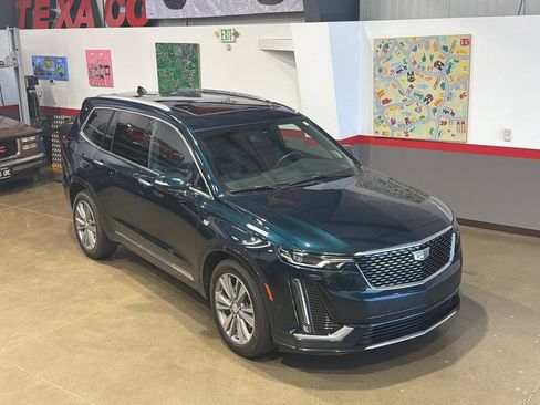 Used 2024 Cadillac XT6 Premium Luxury AWD/4WD image 5