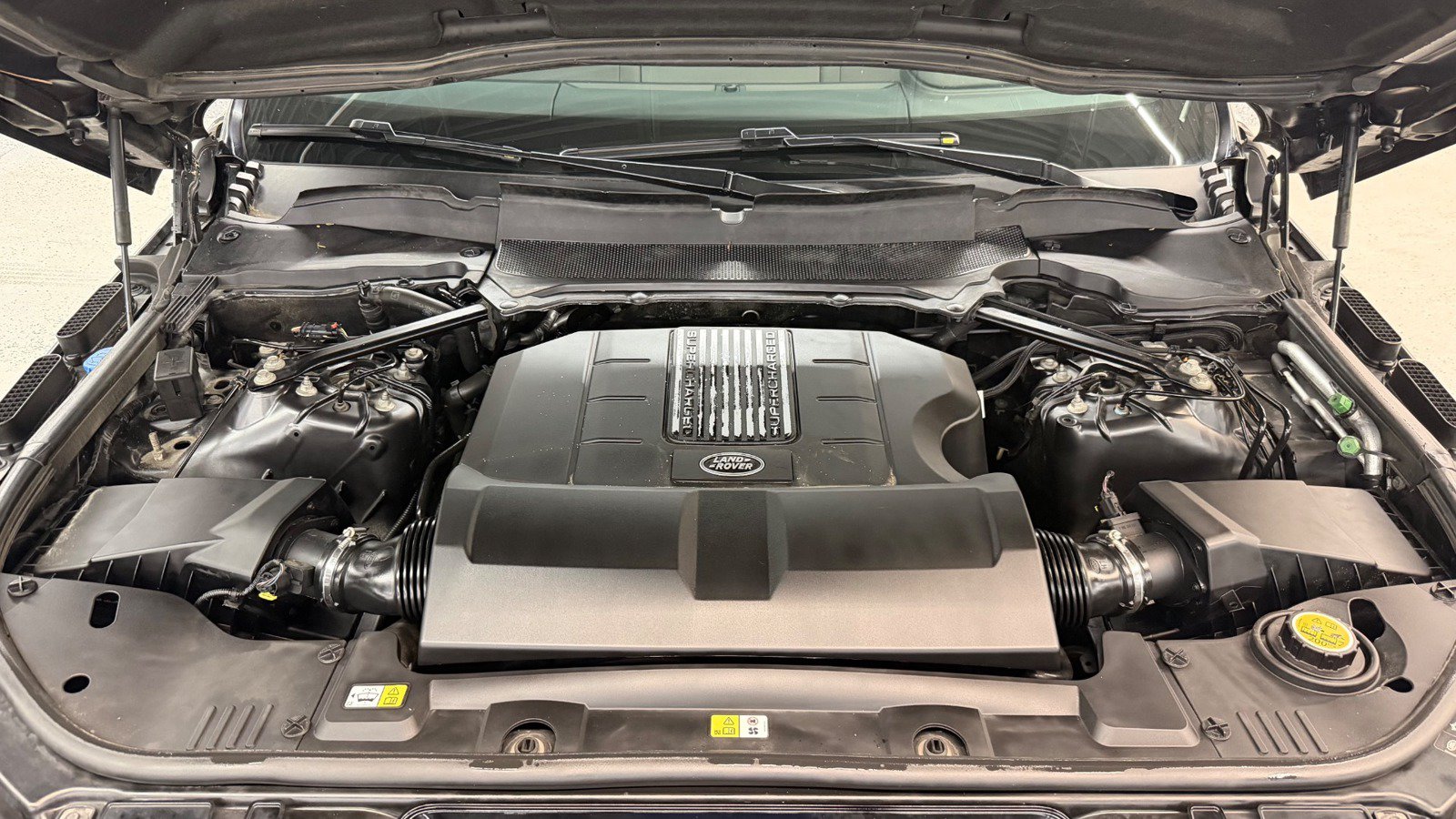 Used 2018 Land Rover Range Rover Sport HSE Dynamic AWD/4WD image 10
