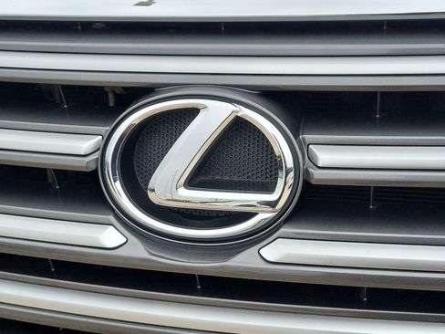 Used 2019 Lexus GX 460 Premium AWD/4WD image 31