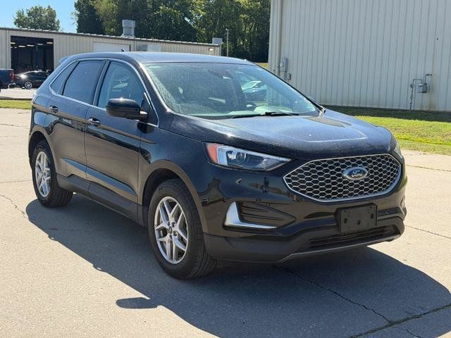 Used 2024 Ford Edge SEL AWD/4WD image 1
