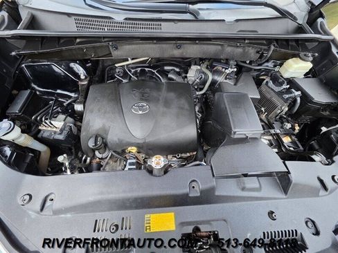 Used 2017 Toyota Highlander XLE AWD/4WD image 27
