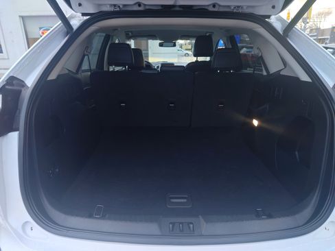 Used 2024 Ford Edge SEL w/ Convenience Package image 6