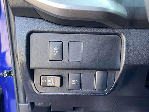Used 2023 Toyota Tacoma SR5 RWD image 28