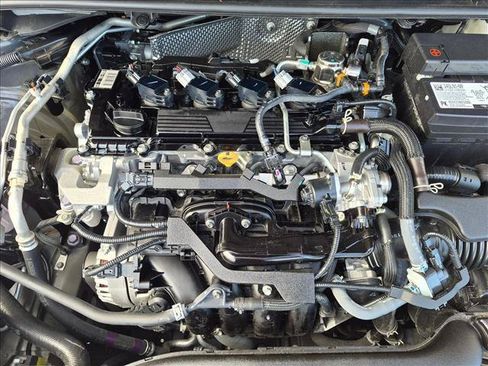 Used 2024 Toyota Corolla LE FWD image 21