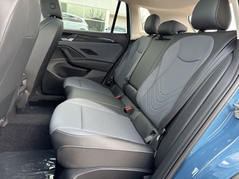 New 2026 Volkswagen Tiguan SE image 24