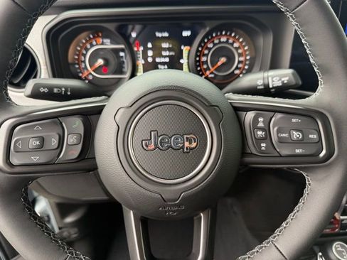 New 2026 Jeep Gladiator Sport AWD/4WD image 16