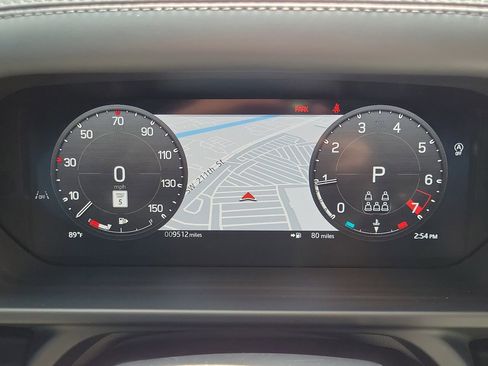 Used 2025 Land Rover Defender 130 S image 29