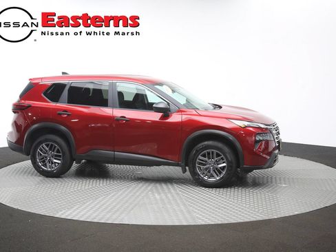 Used 2024 Nissan Rogue S AWD/4WD image 48