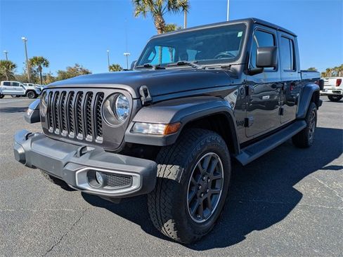 Used 2020 Jeep Gladiator Sport image 8