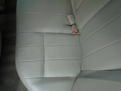 Used 2010 Mercury Grand Marquis LS image 16