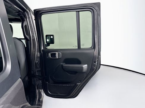 Used 2024 Jeep Wrangler Sport S AWD/4WD image 28