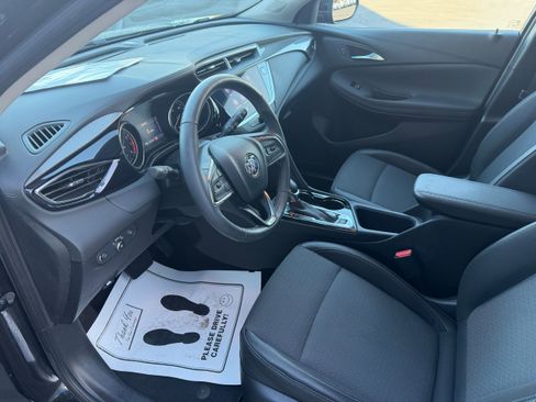 Used 2022 Buick Encore GX Preferred w/ Cold Weather Comfort Package image 17