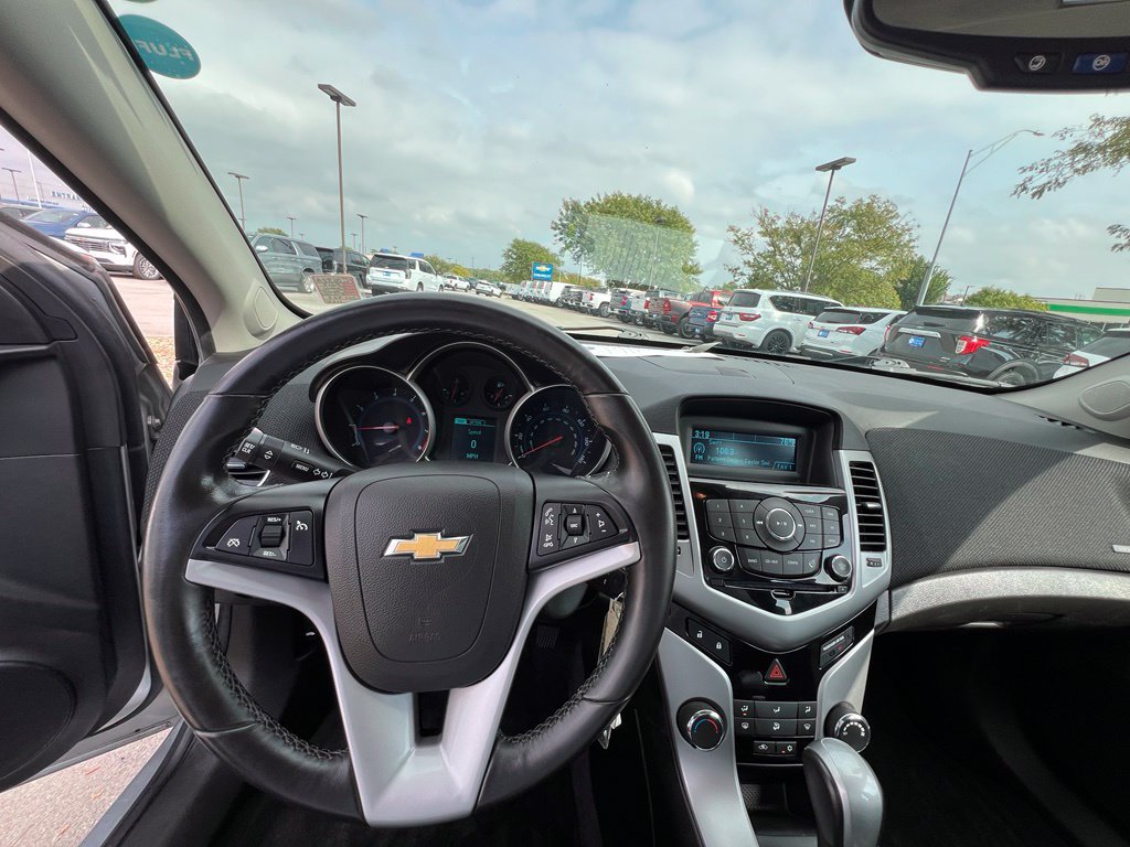Used 2013 Chevrolet Cruze LT FWD image 34