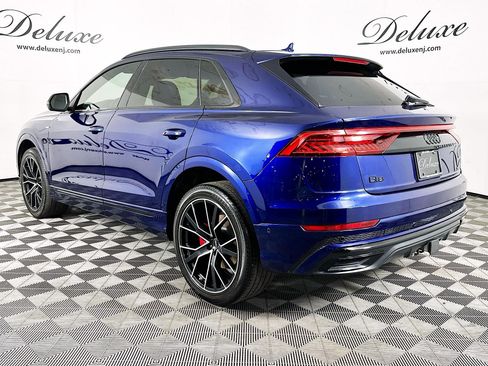 Used 2022 Audi Q8 Premium Plus w/ Premium Plus Package AWD/4WD image 4